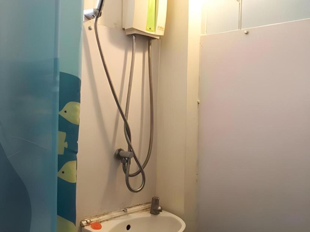 Kamin Bird Hostel
