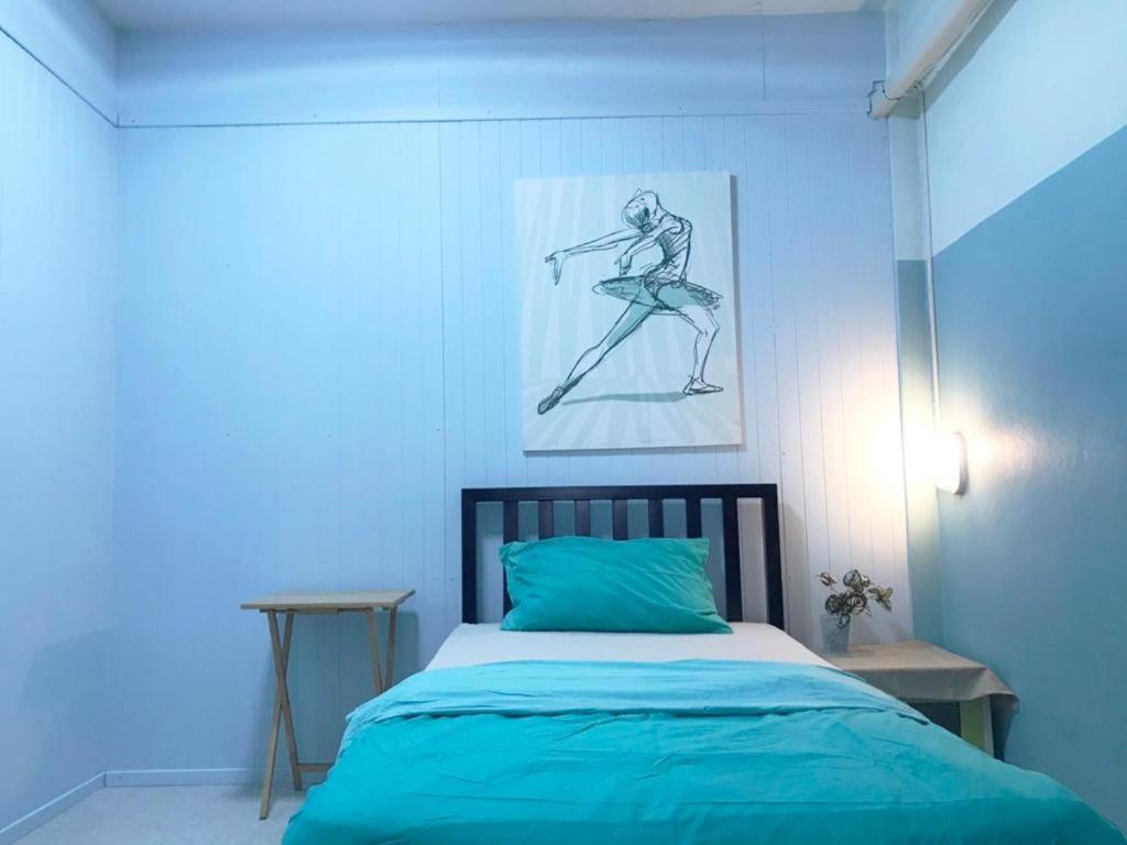 Kamin Bird Hostel *