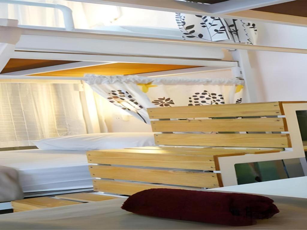 Kamin Bird Hostel Bangkok