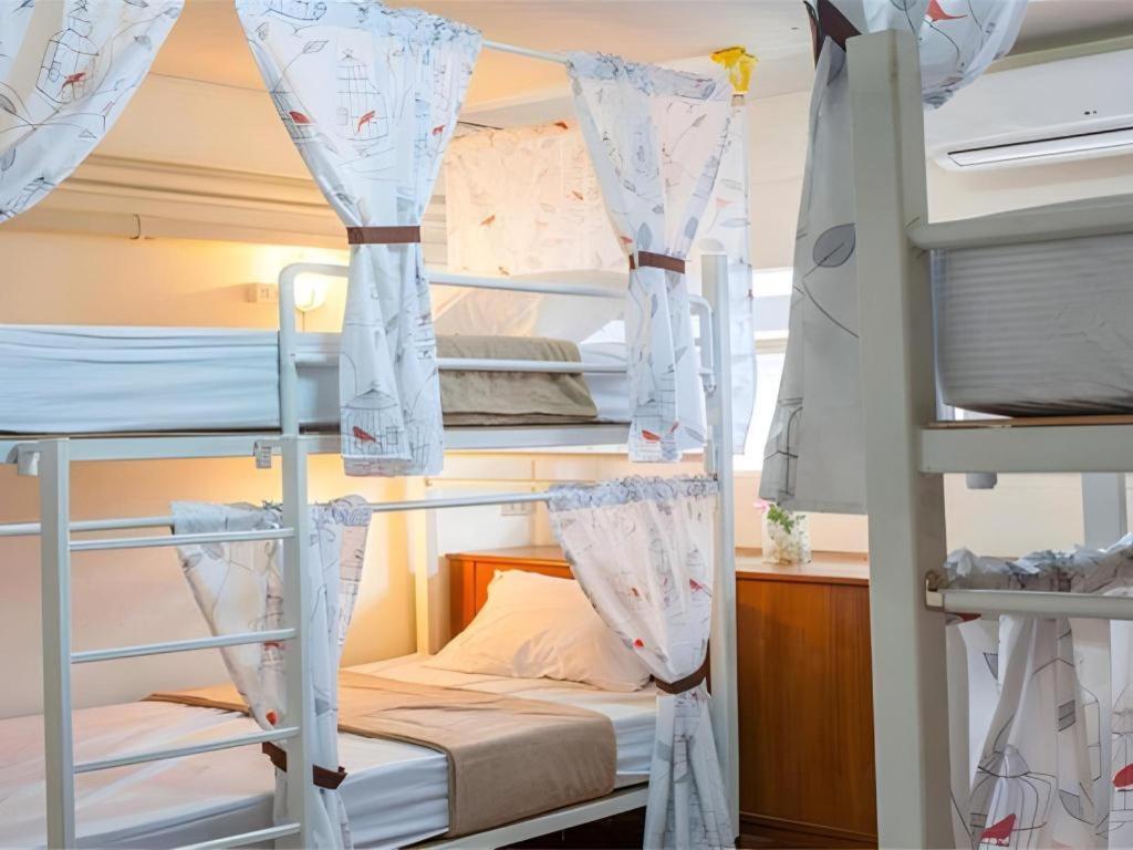 Hostel Kamin Bird *